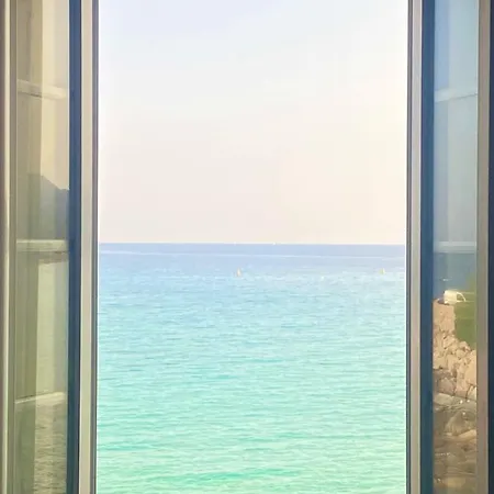 De La Santa Vittoria 2*