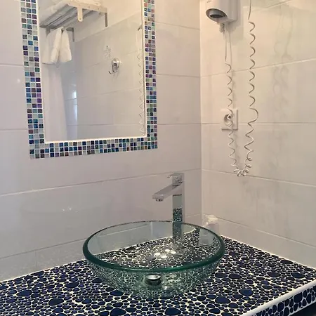 De La Santa Vittoria 2*