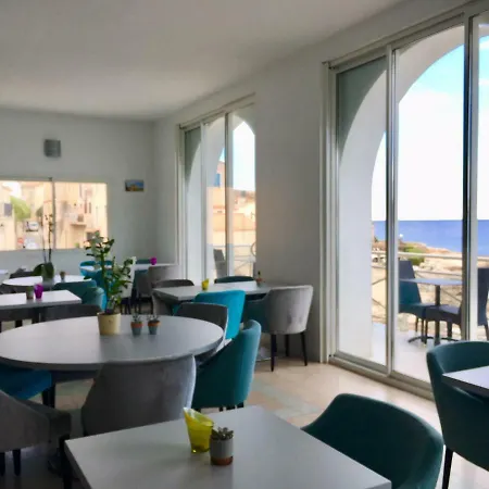 Hotel De La Santa Vittoria Algajola (Corsica)