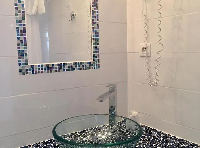 De La Santa Vittoria 2*