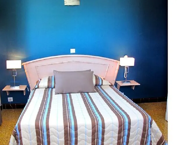 Hotell De La Santa Vittoria