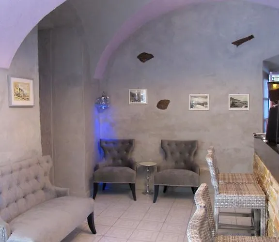 De La Santa Vittoria Algajola (Corsica)