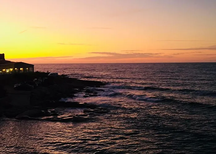 De La Santa Vittoria 2* Algajola (Corsica)