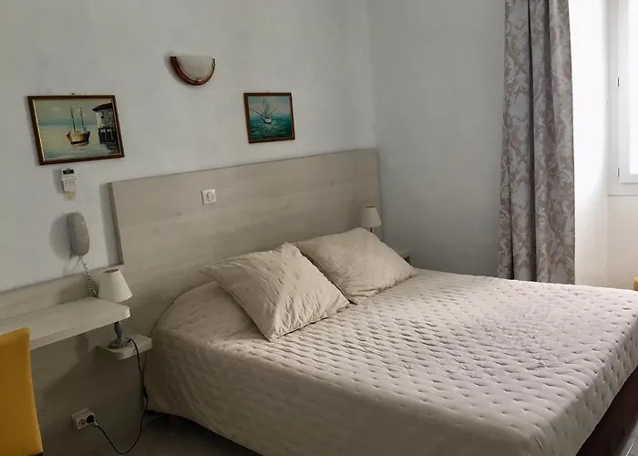 Hotell De La Santa Vittoria